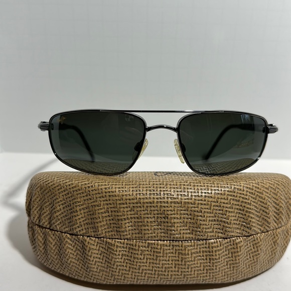 Maui Jim Accessories Maui Jim Kahuna Sunglasses Poshmark